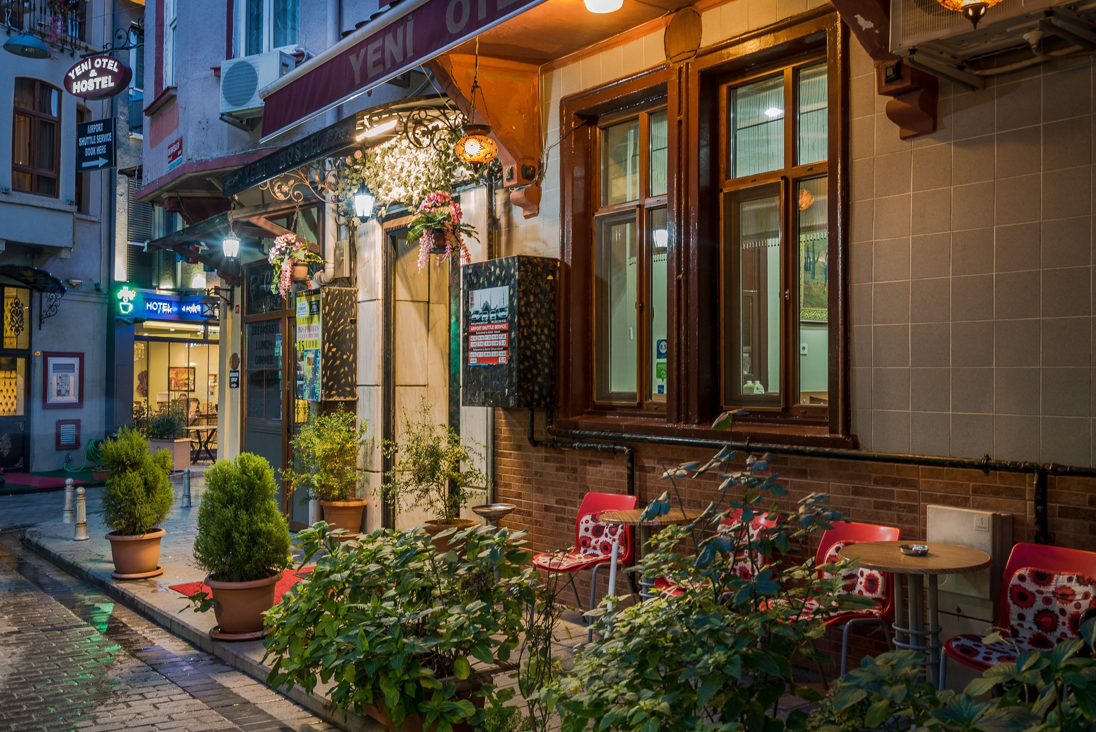 Yeni Hotel, Istanbul